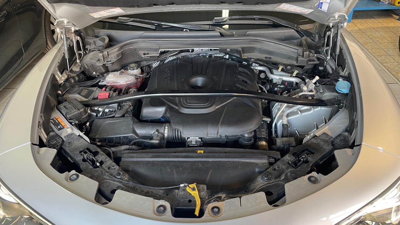 Alfa Romeo Stelvio 2.2 Turbodiesel 180 CV AT8 RWD Executive