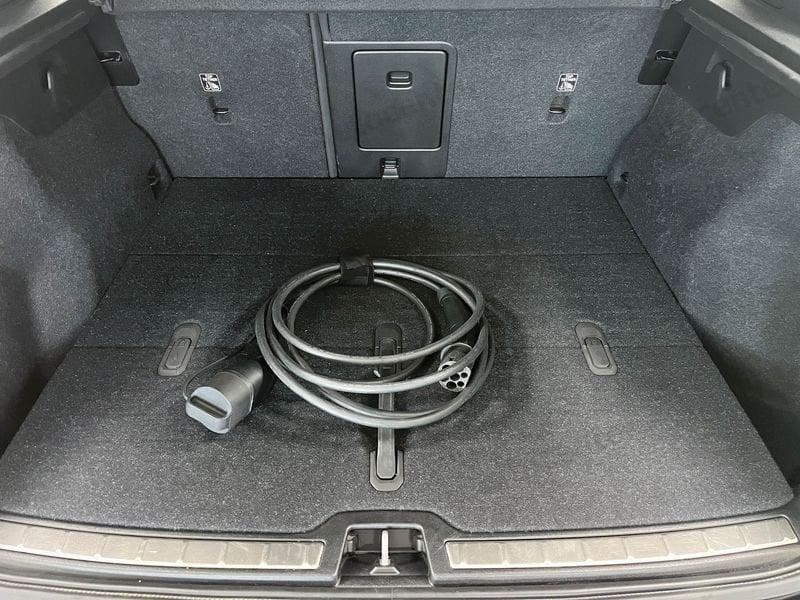 Volvo C40 SINGLE MOTOR FWD PLUS