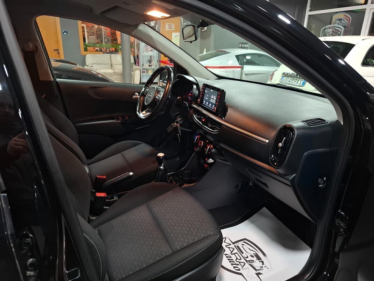 Kia Picanto 1.0 X Line Neopatentati