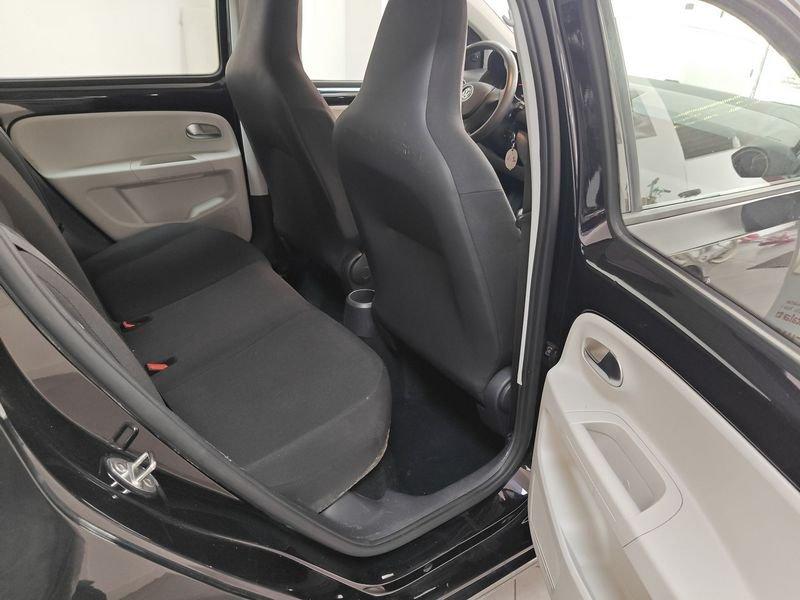 Volkswagen up! 1.0 44kW move BMT ASG GPL + 800€