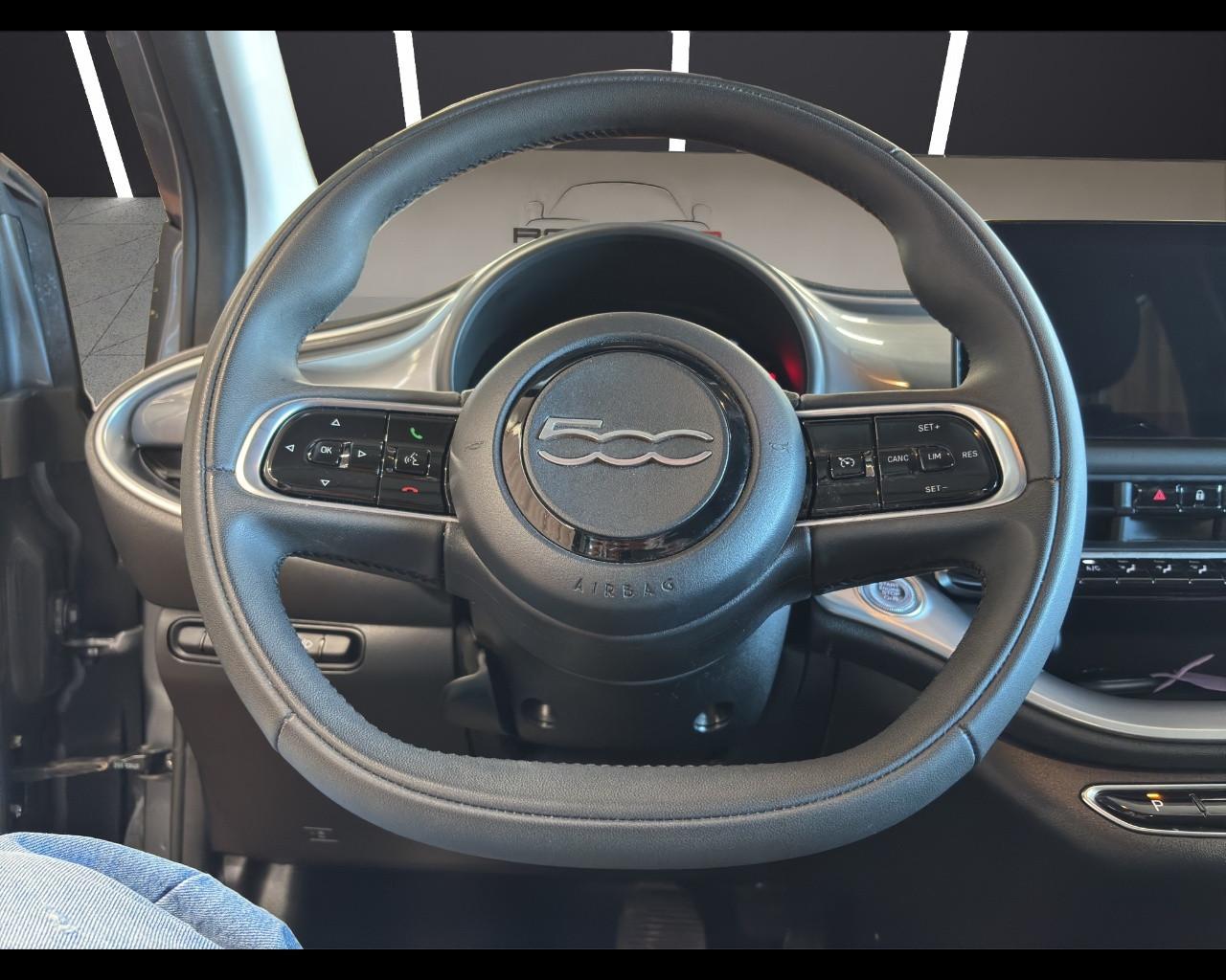 FIAT 500e - 500e Berlina 42 kWh Icon +