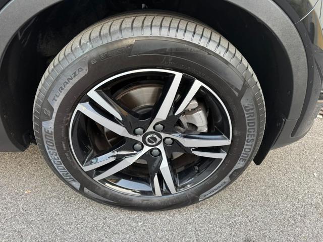 VOLVO XC40 B4 AWD automatico Plus Dark MY23