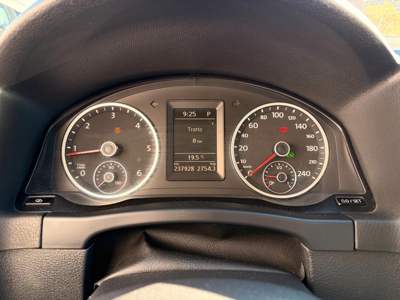 Volkswagen Tiguan 2.0 TDI DPF 4MOTION DSG Sport & Style