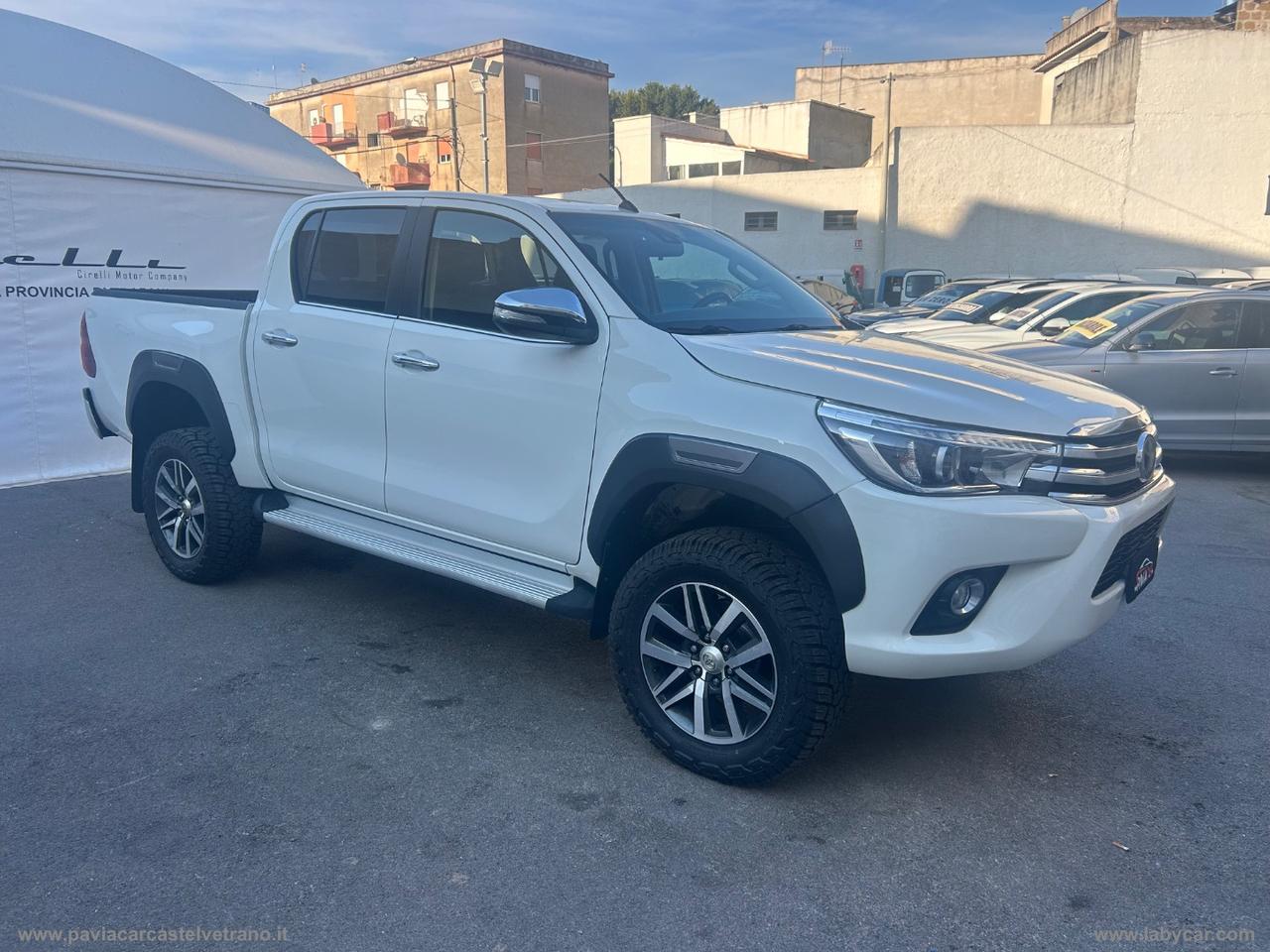 TOYOTA Hilux 2.4 D-4D 4WD 4p. DC Comfort