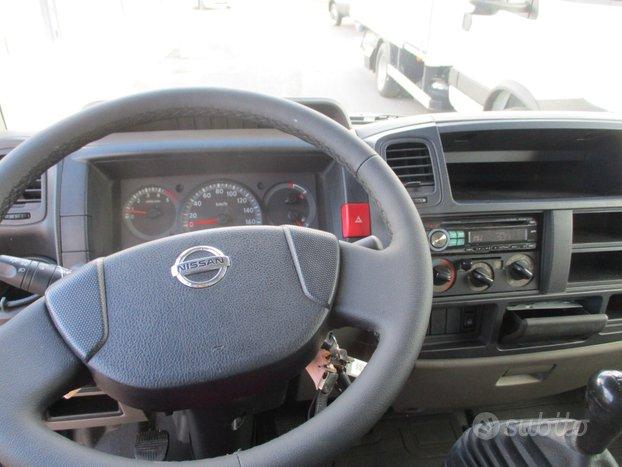Nissan Cabstar 35-12 E5 CENTINA E TELONE 3.30 METR