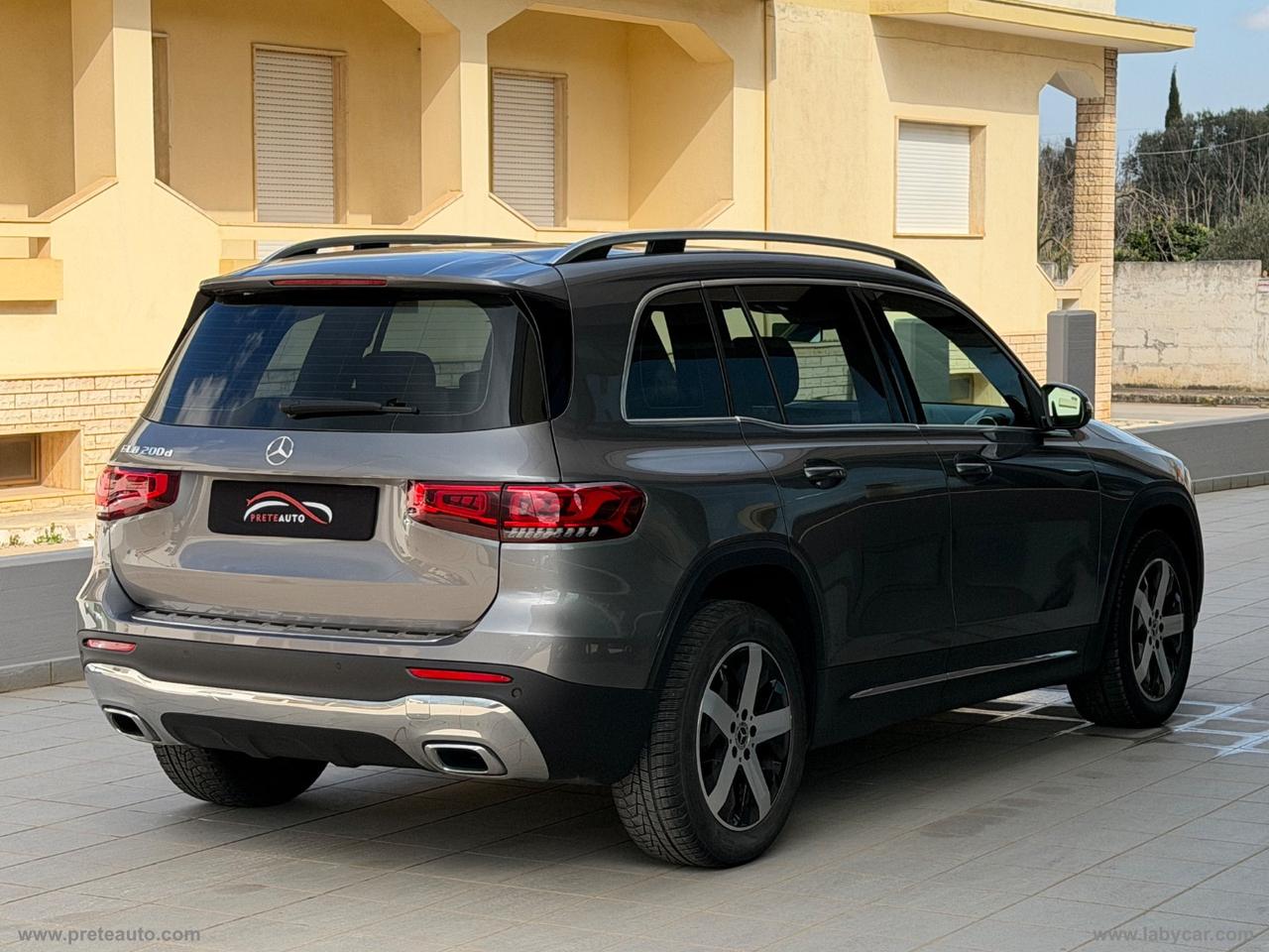 MERCEDES-BENZ GLB 200 d Automatic Sport