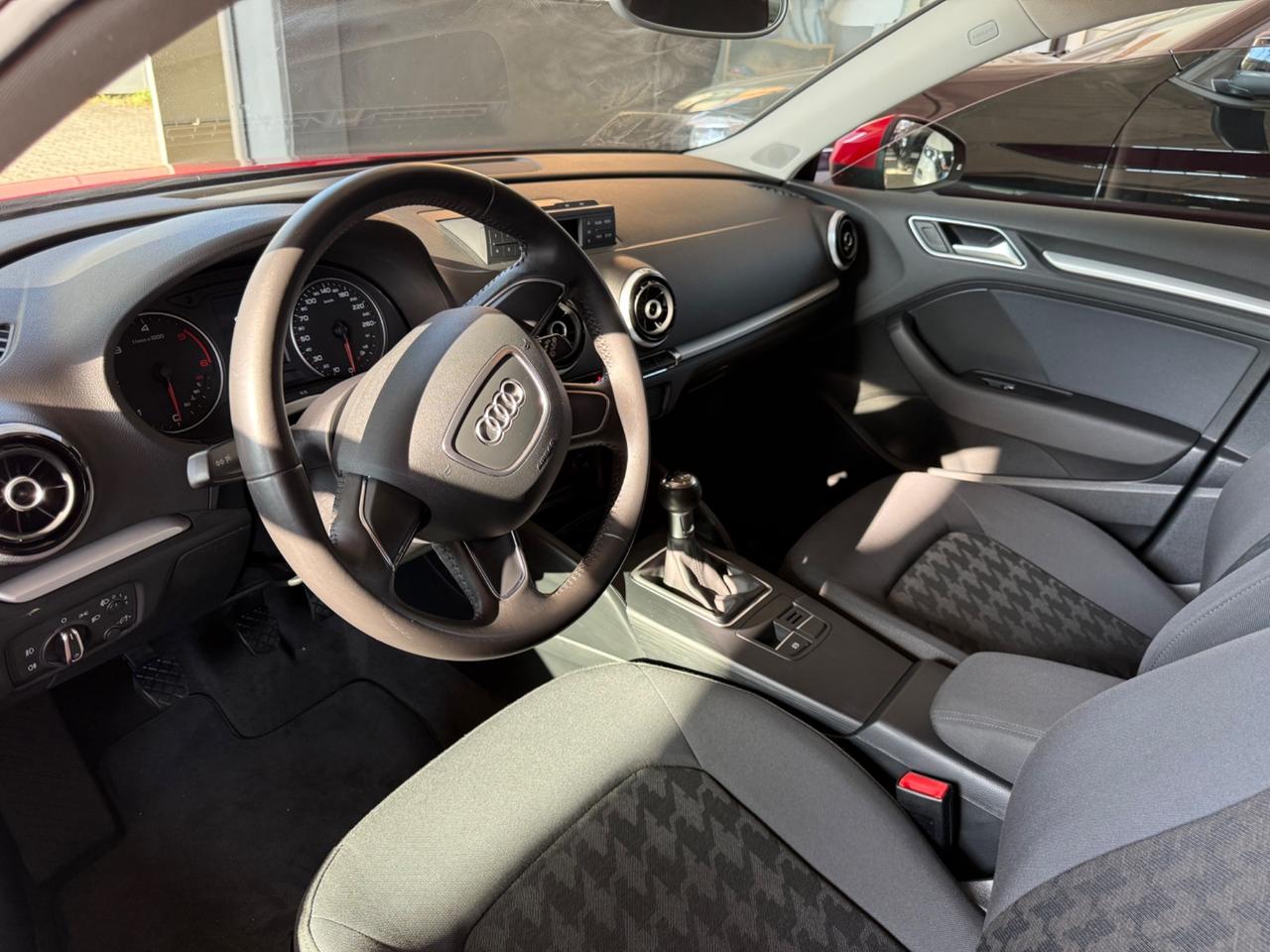 Audi A3 SPB 2.0 TDI Ambiente