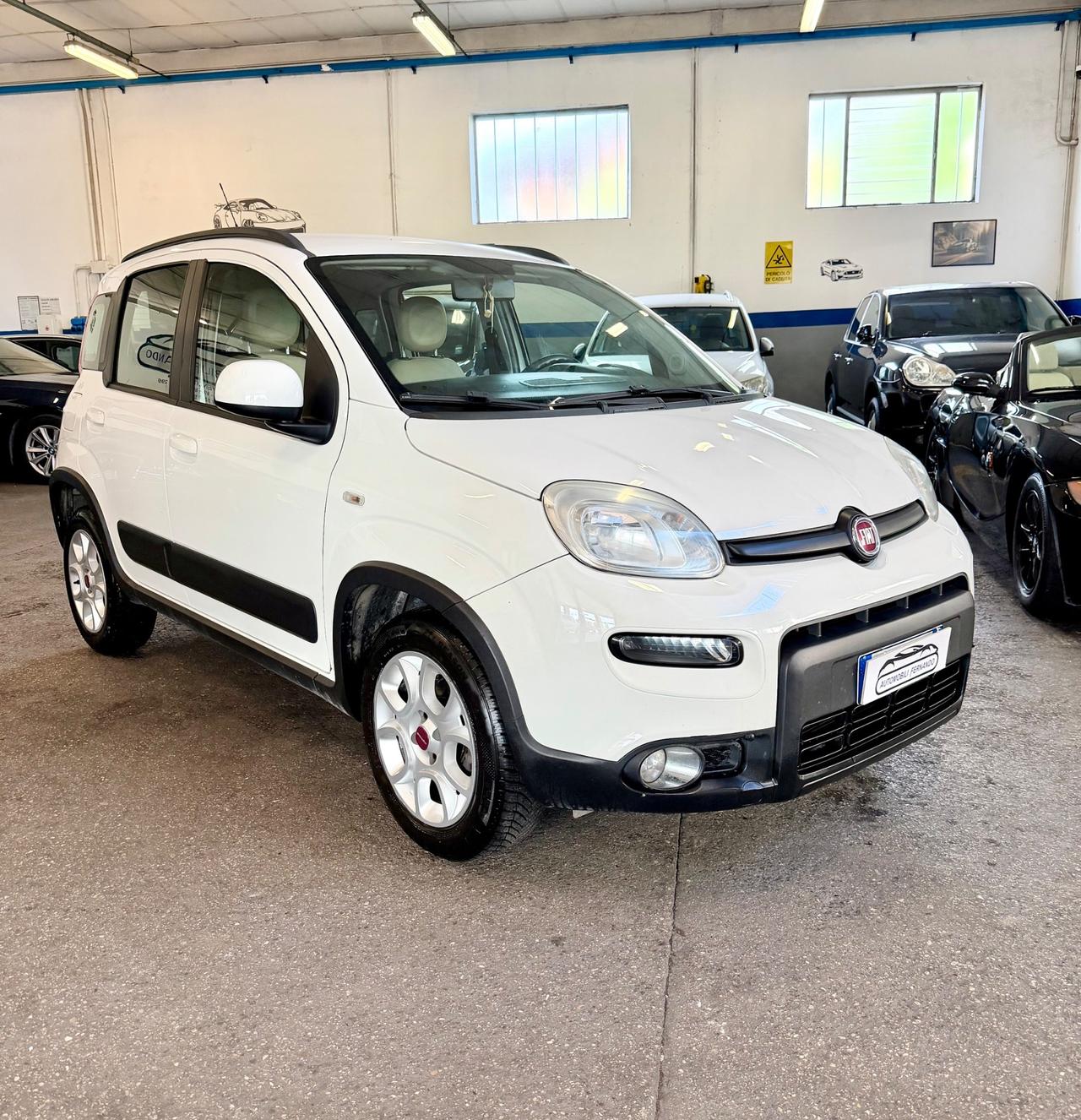 Fiat Panda 0.9 TwinAir Turbo Natural Power Trekking