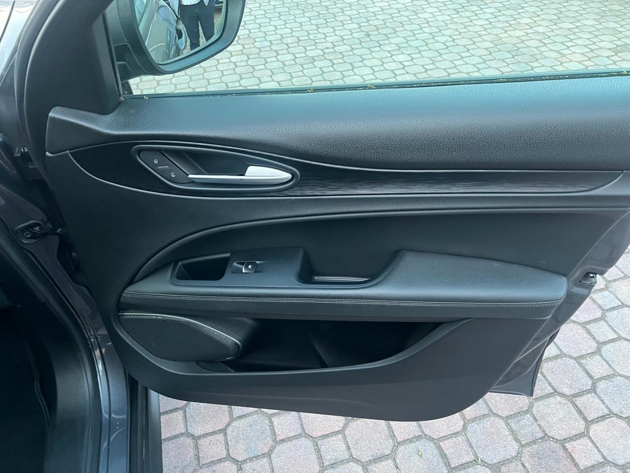 Alfa Romeo Stelvio 2.2 Turbodiesel 210 CV AT8 Q4 Executive