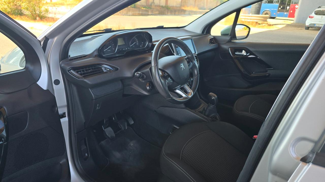 Peugeot 208 1.6 Bluehdi 75 cv 2018 Uniproprietaria