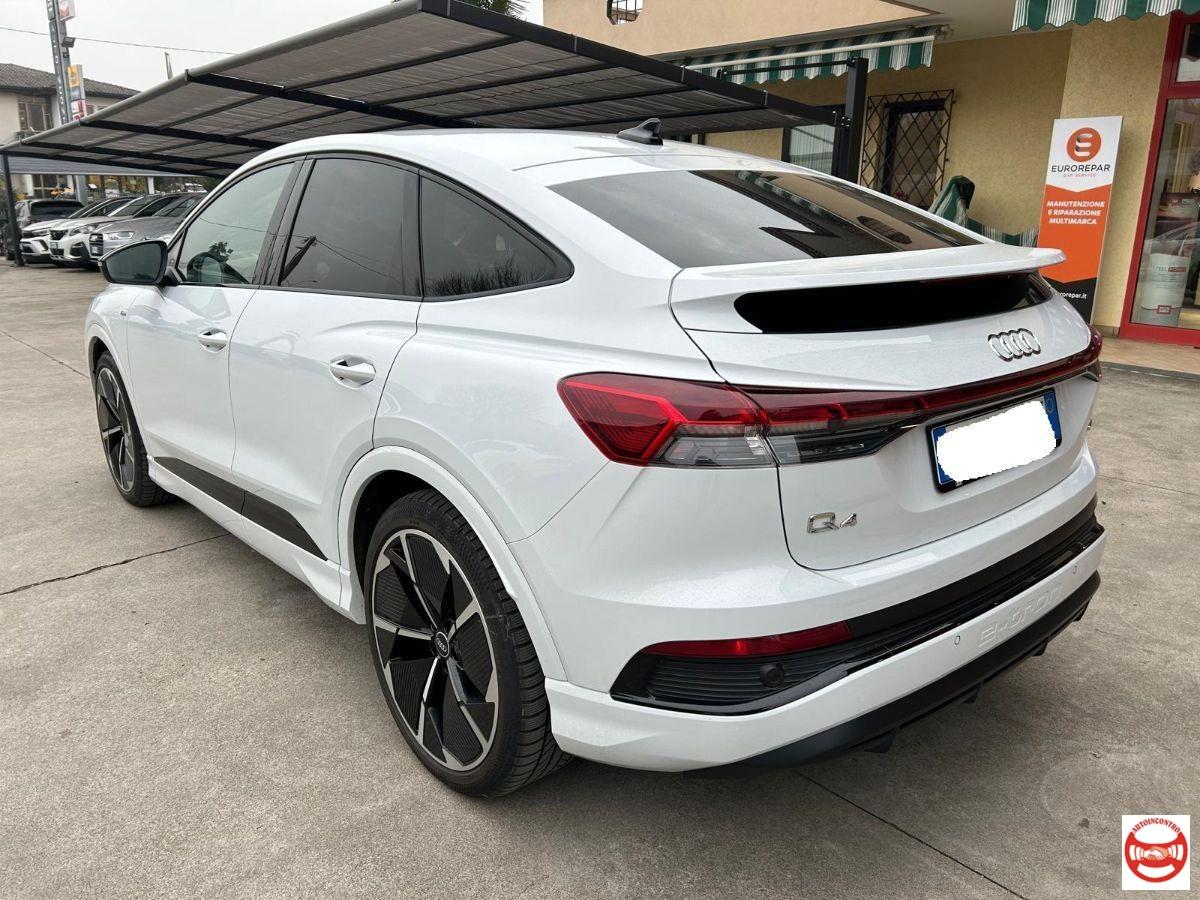 AUDI - Q4 e-tron - Q4 SPB 50 e-tron quattro S line edition