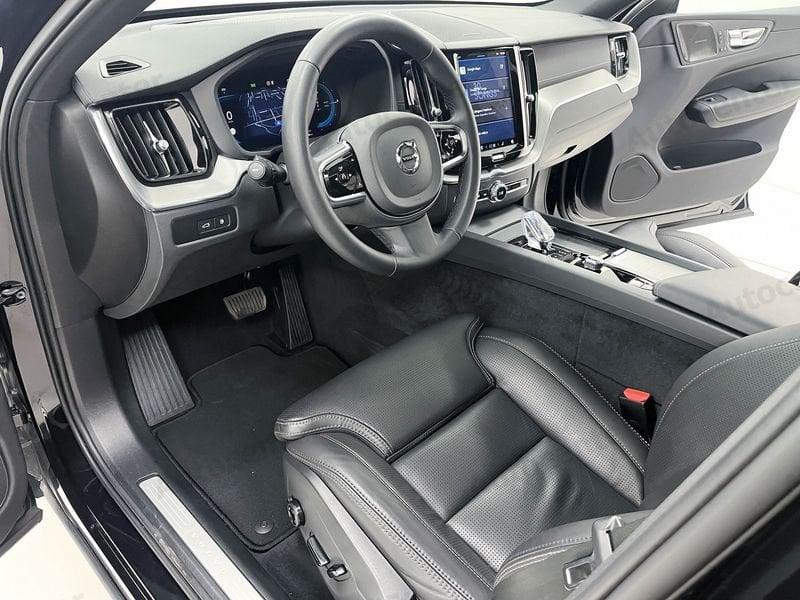 Volvo XC60 XC60 T6 PLUG IN PHEV ULTRA BALCK EDITION AWD AUT