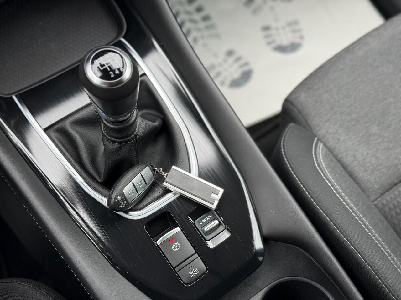 Nuova Nissan Qashqai Hybrid 140 CV N-Connecta - Bi Color