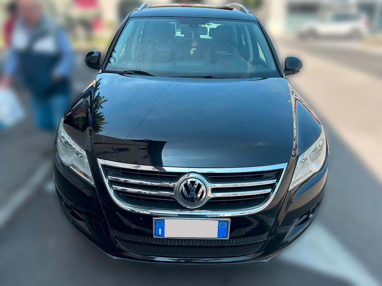 Volkswagen Tiguan 2.0 tdi - ANCHE PER NEOPATENTATI
