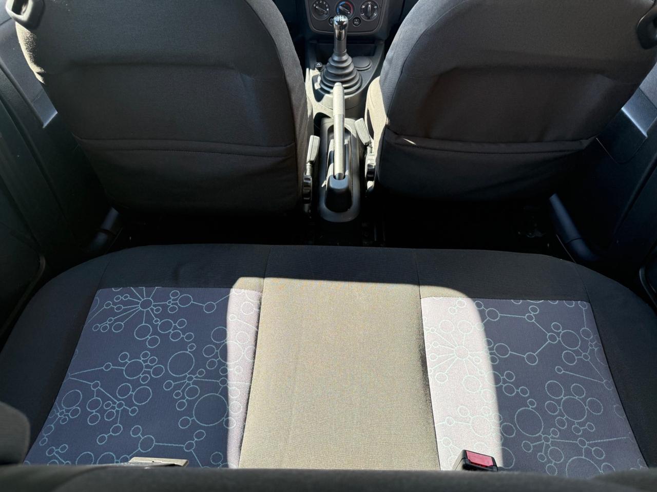 Ford Fiesta 1.2 16V 3p. Ghia