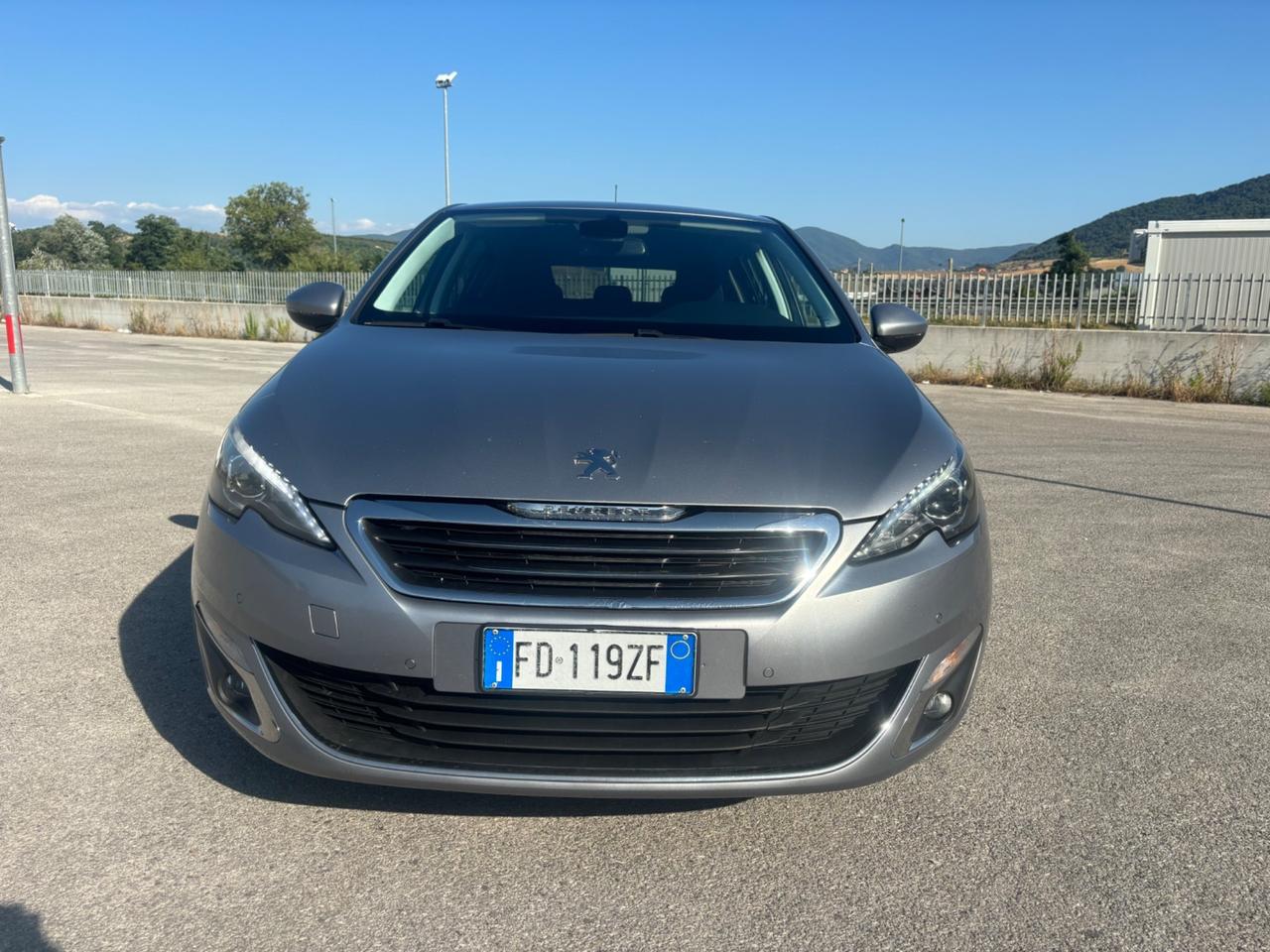 Peugeot 308 BlueHDi 120 S&S Allure