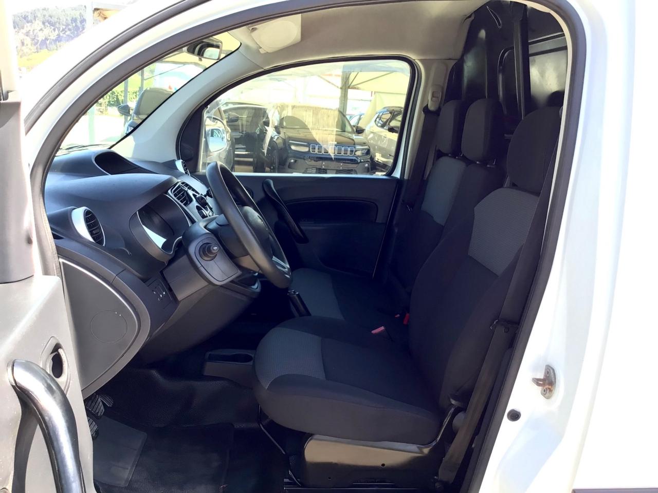 Renault Kangoo 1.5 dCi 90CV Maxi 3POSTI coibentato