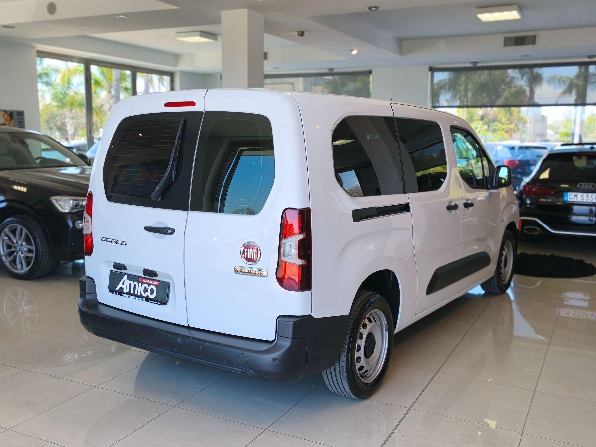FIAT Doblò 5 Posti Paratia scorrevole Passo lungo 2023