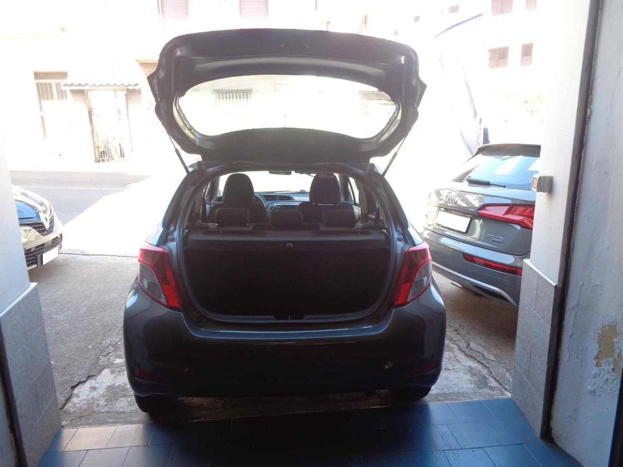Toyota Yaris 1.4 D-4D Lounge M-MT (FINANZIABILE)