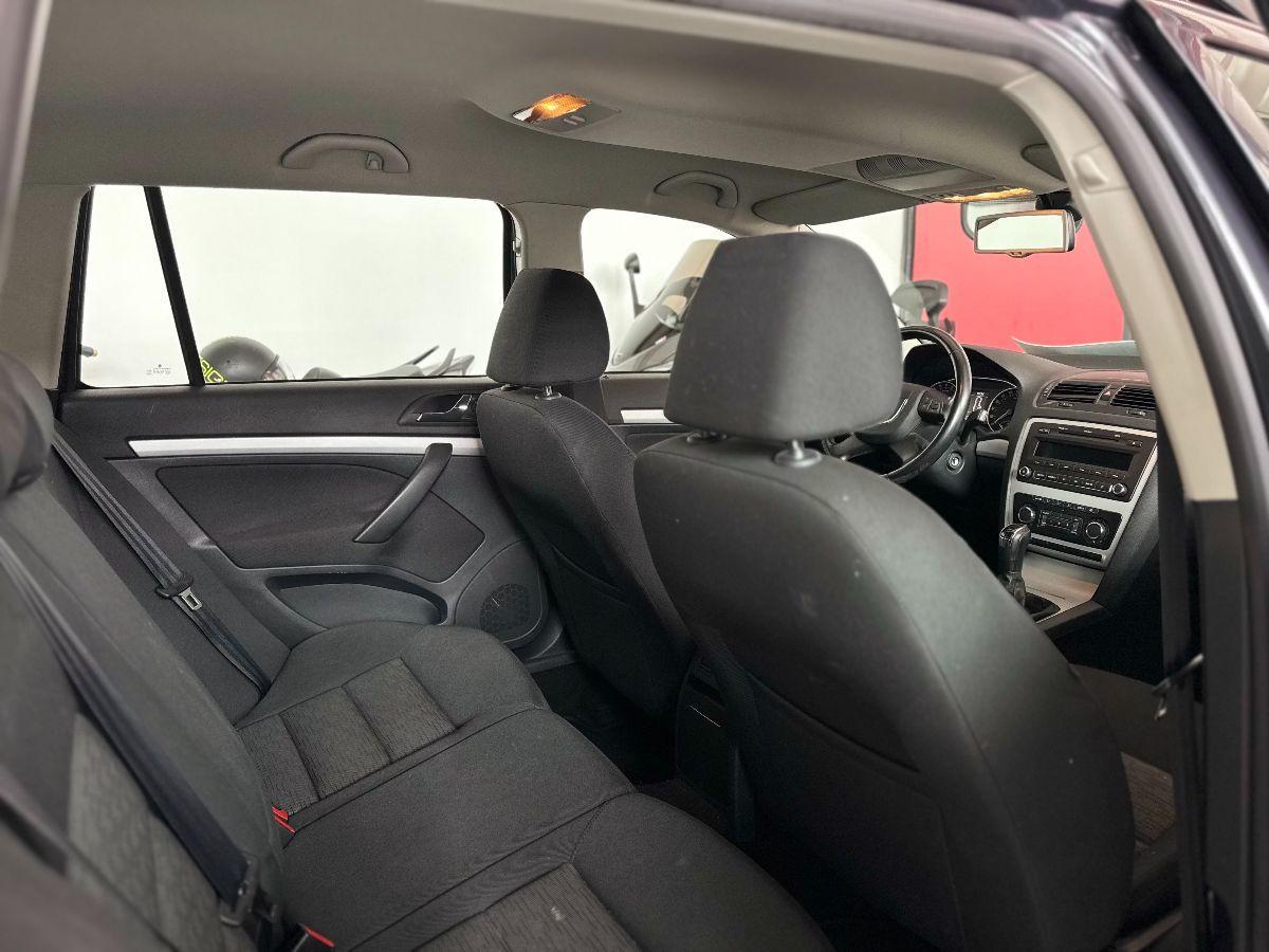 SKODA - Octavia - 1.6 TDI CR F.AP. Elegance
