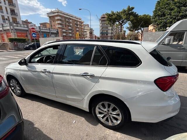 Fiat Tipo 1.6 Mjt Iva esposta Finanziabile Garanzia