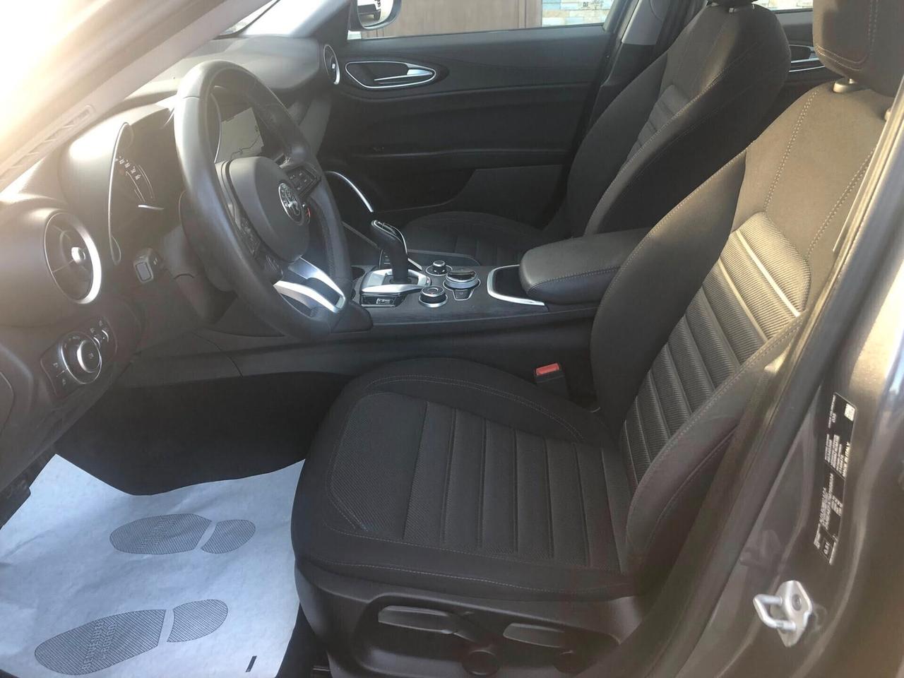 Alfa Romeo Giulia 2.2 Tdi 160 CV AT8 2022