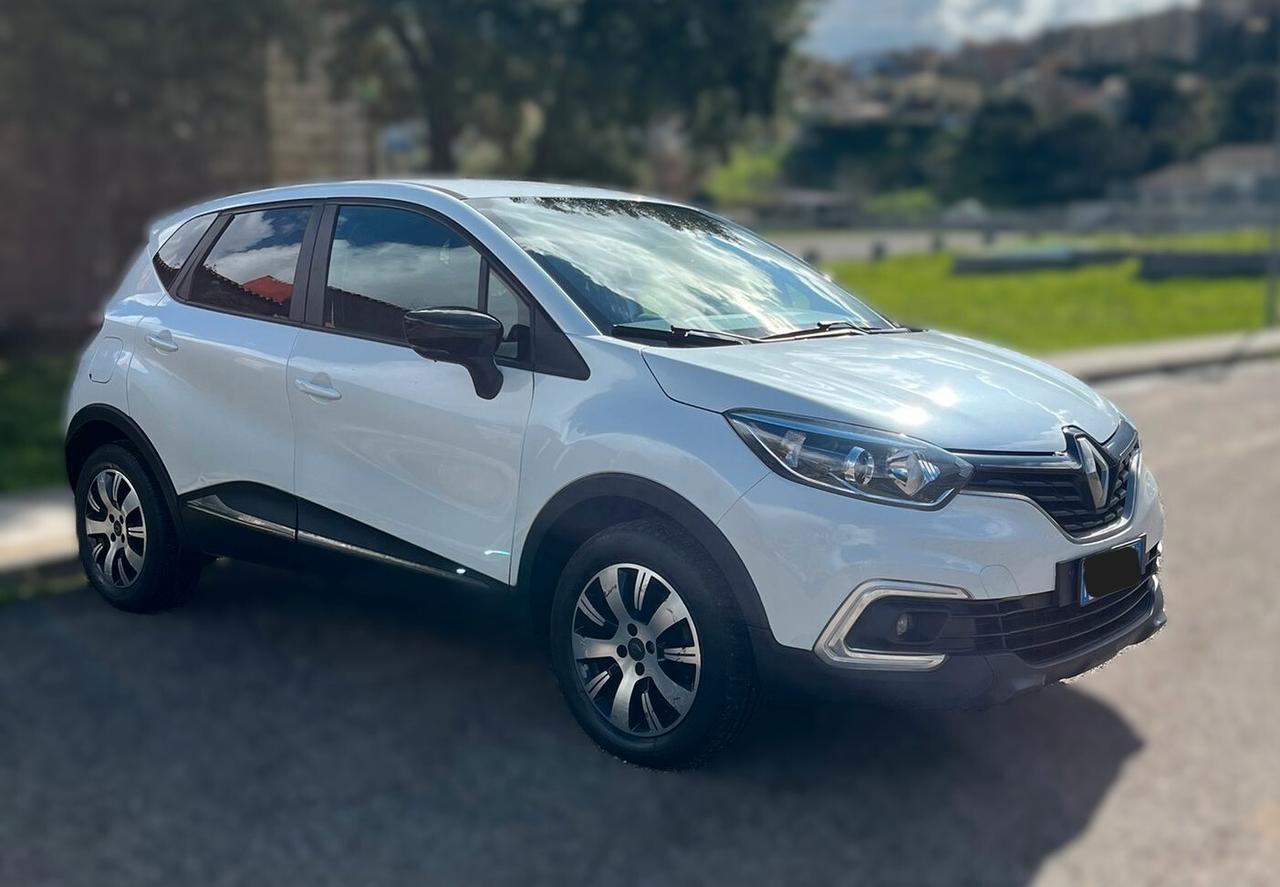 Renault Captur dCi 8V 110 CV Start&Stop Energy Initiale Paris
