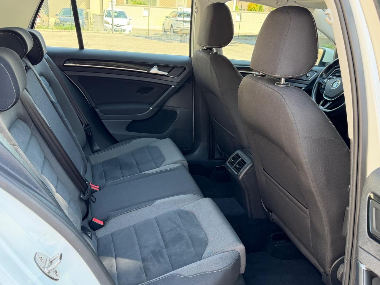 Volkswagen Golf 2.0 TDI AUTOMATICA FULL OPTIONAL