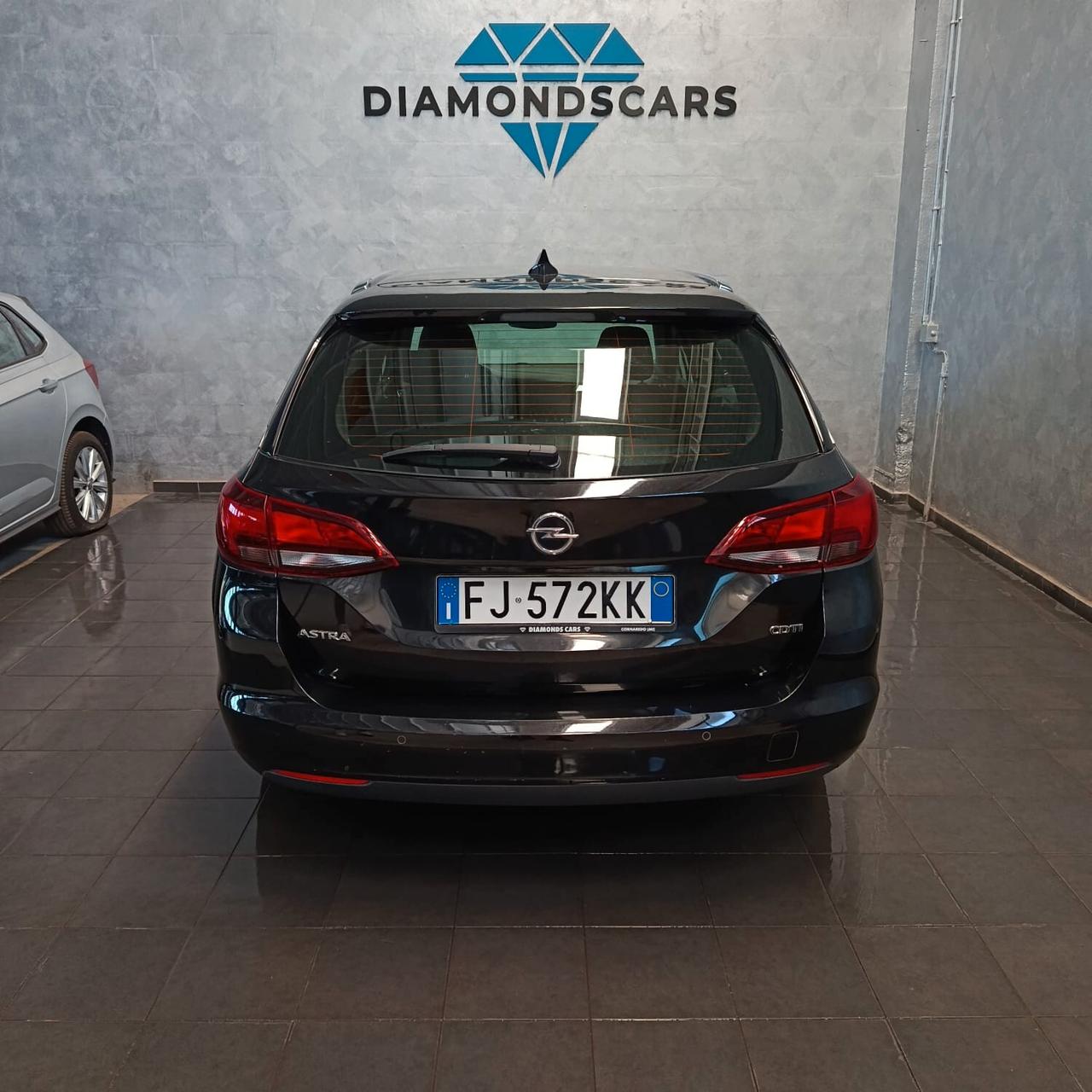 Opel Astra SPORTS TOURER 1.6 CDTI AUTOMATICA