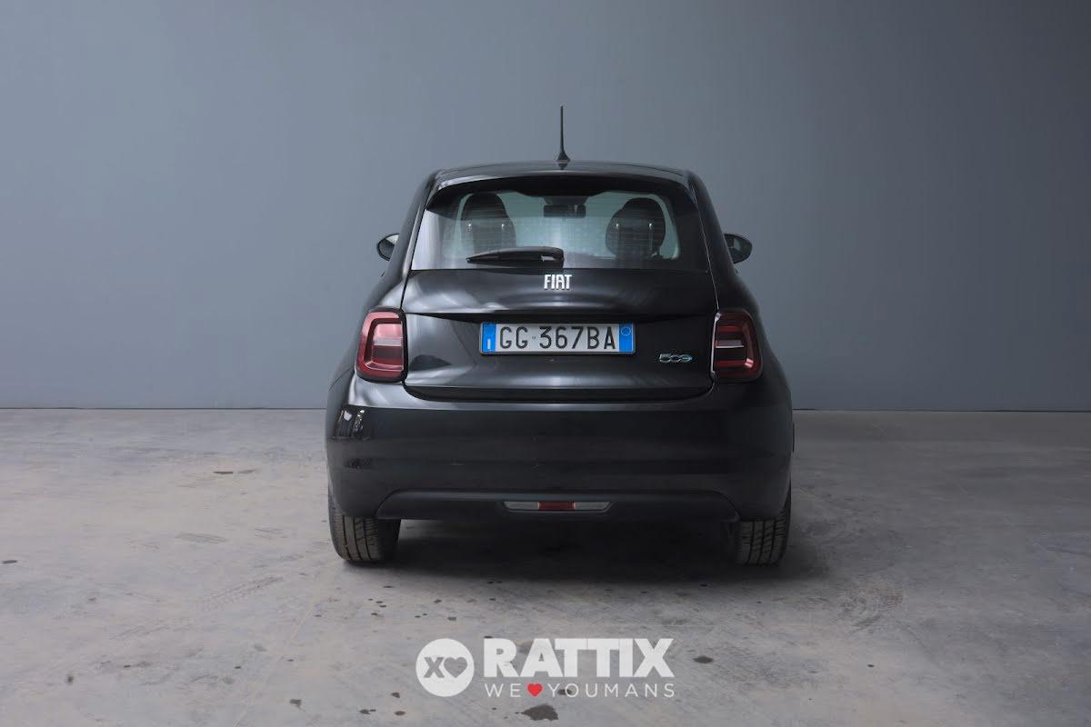 Fiat 500e 42 kWh 3+1 Icon