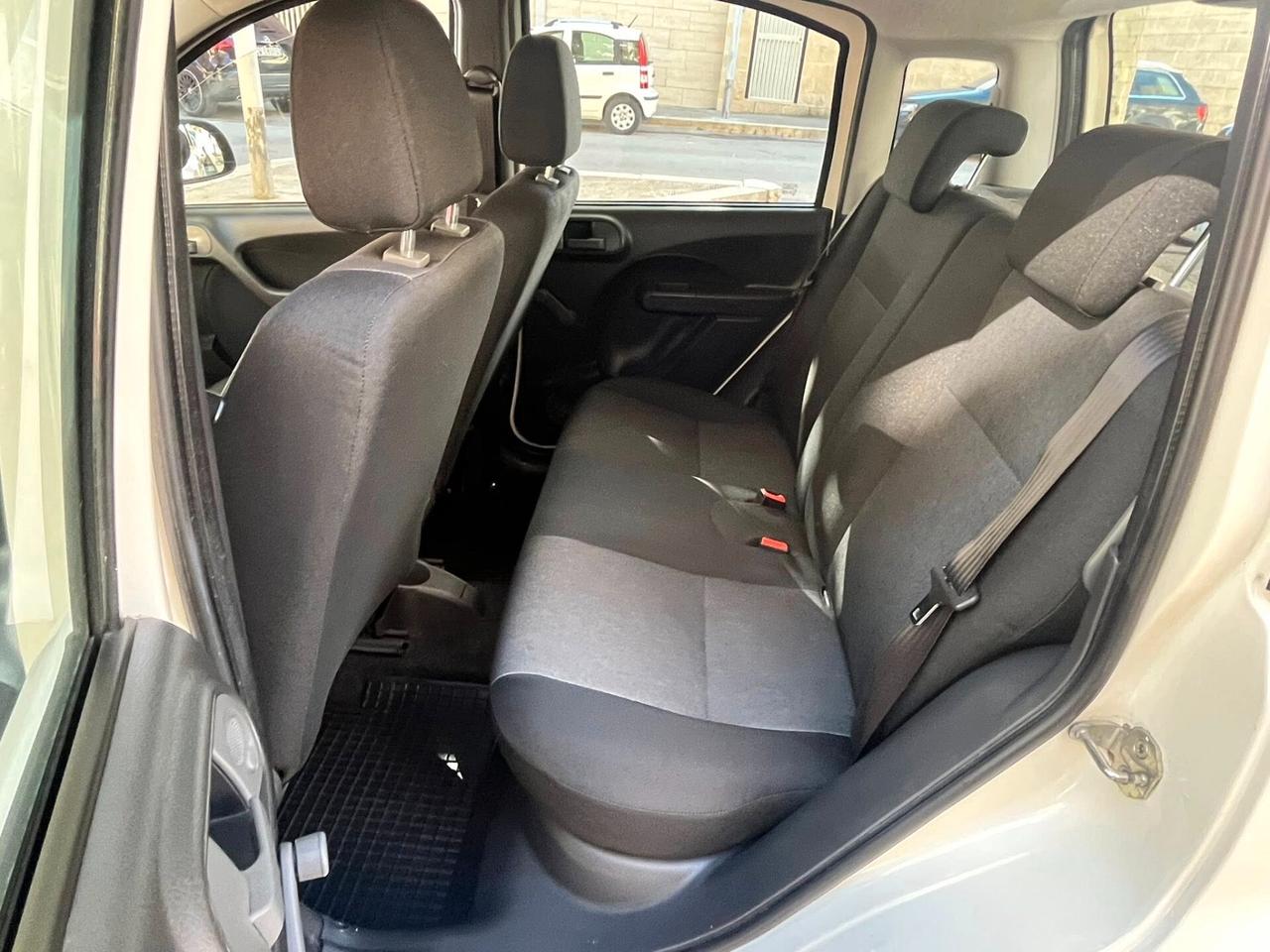 Fiat Panda 1.2 Emotion