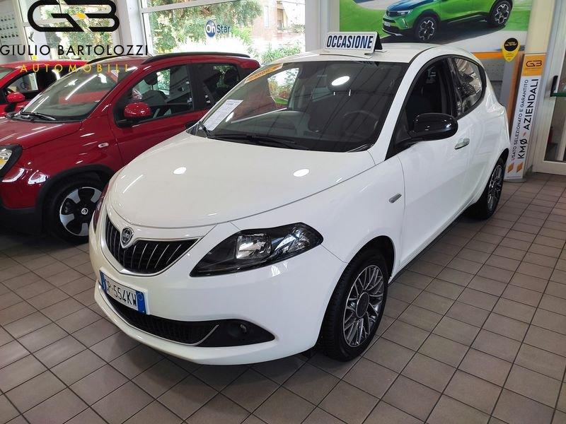 Lancia Ypsilon 1.0 FireFly 70cv Hybrid Gold Plus