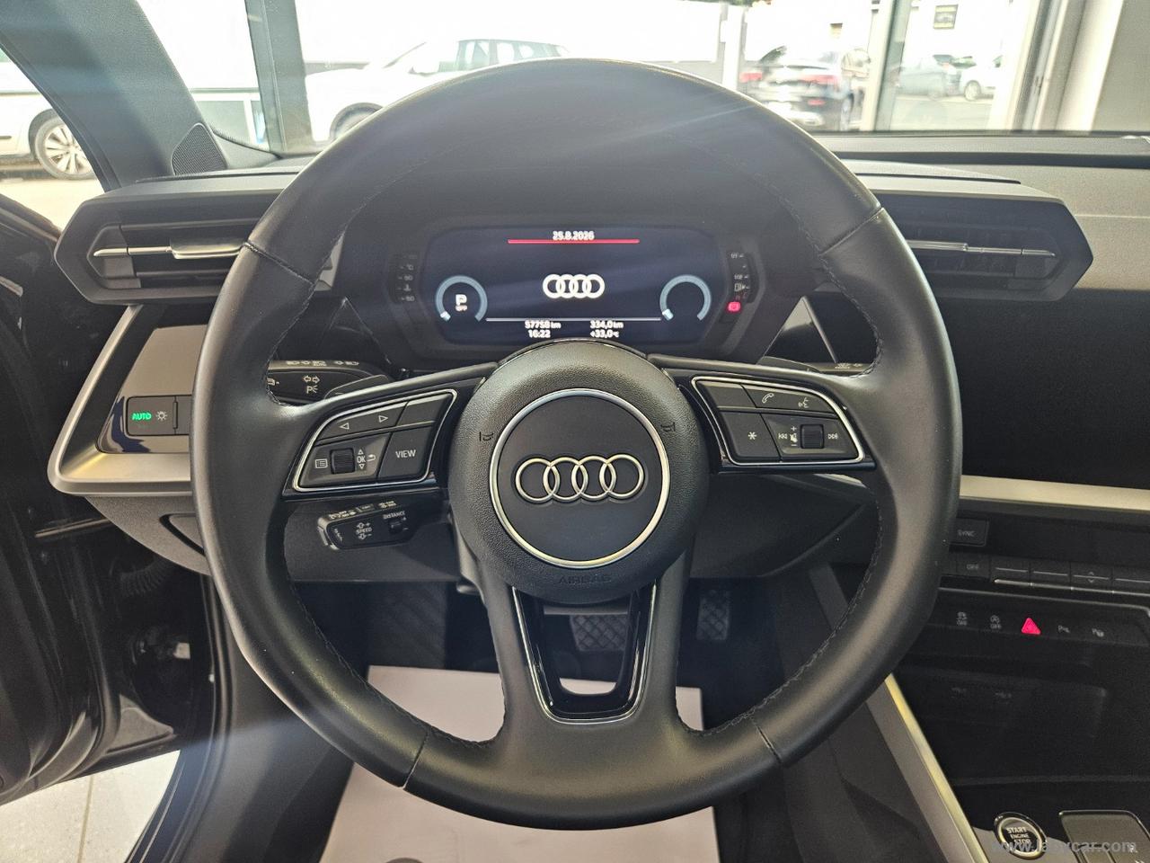 AUDI A3 Sedan 30 TDI S tronic Busin. Advanced