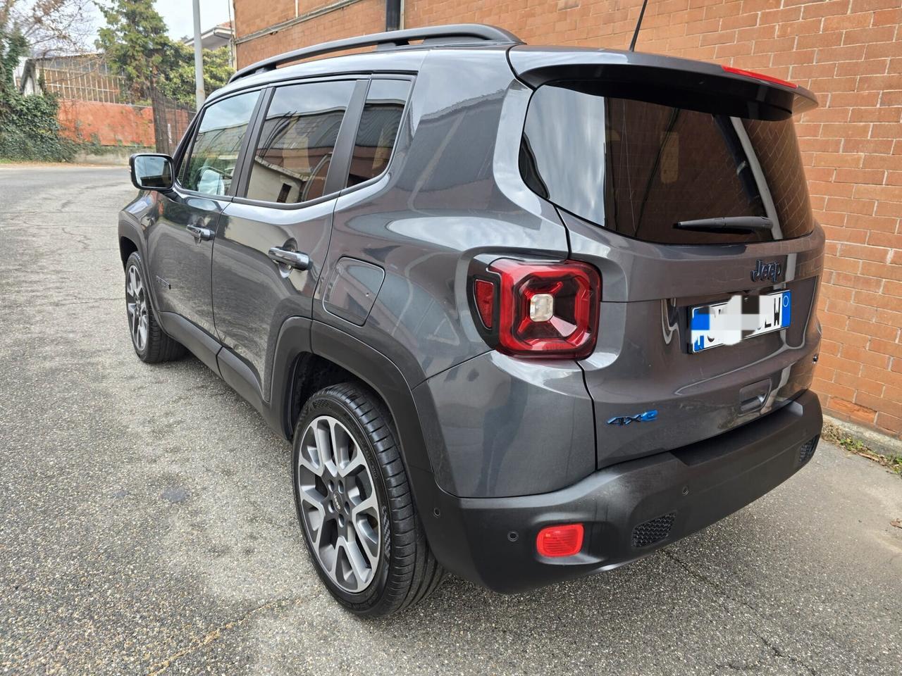 Jeep Renegade 1.3 T4 240CV PHEV 4xe AT6 S
