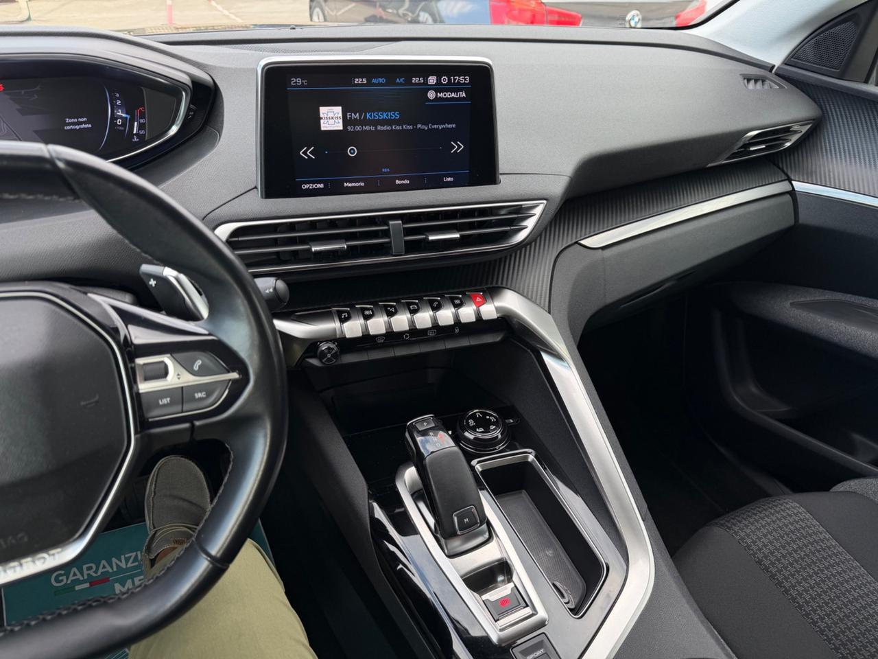 Peugeot 3008 BlueHDi 130 S&S EAT8 Allure