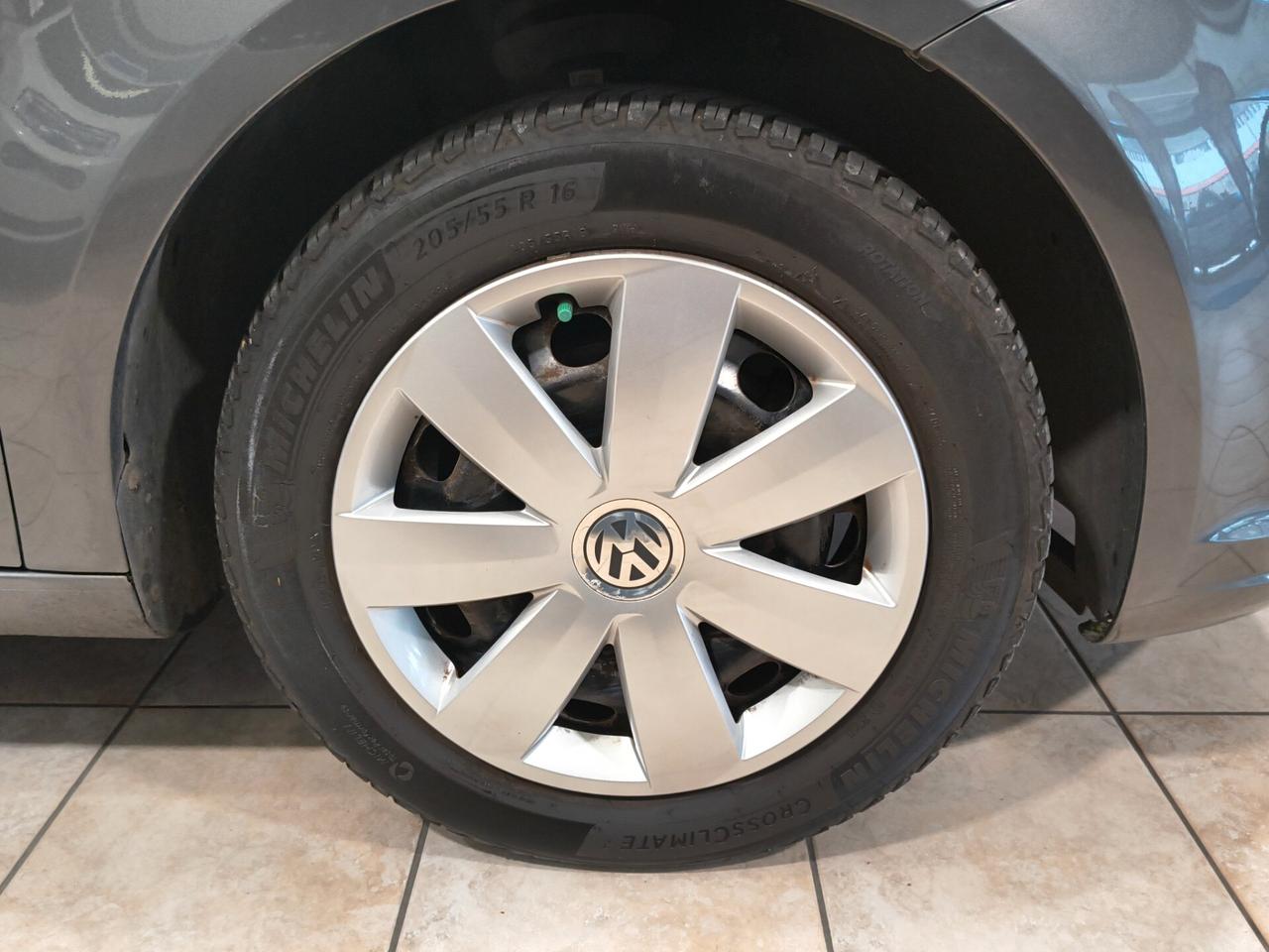 Volkswagen Touran 1.6 TDI Comfortline 7 Posti