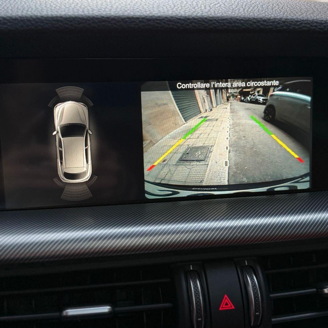 Alfa Romeo Stelvio 2.0 Turbo 280 CV Competizione