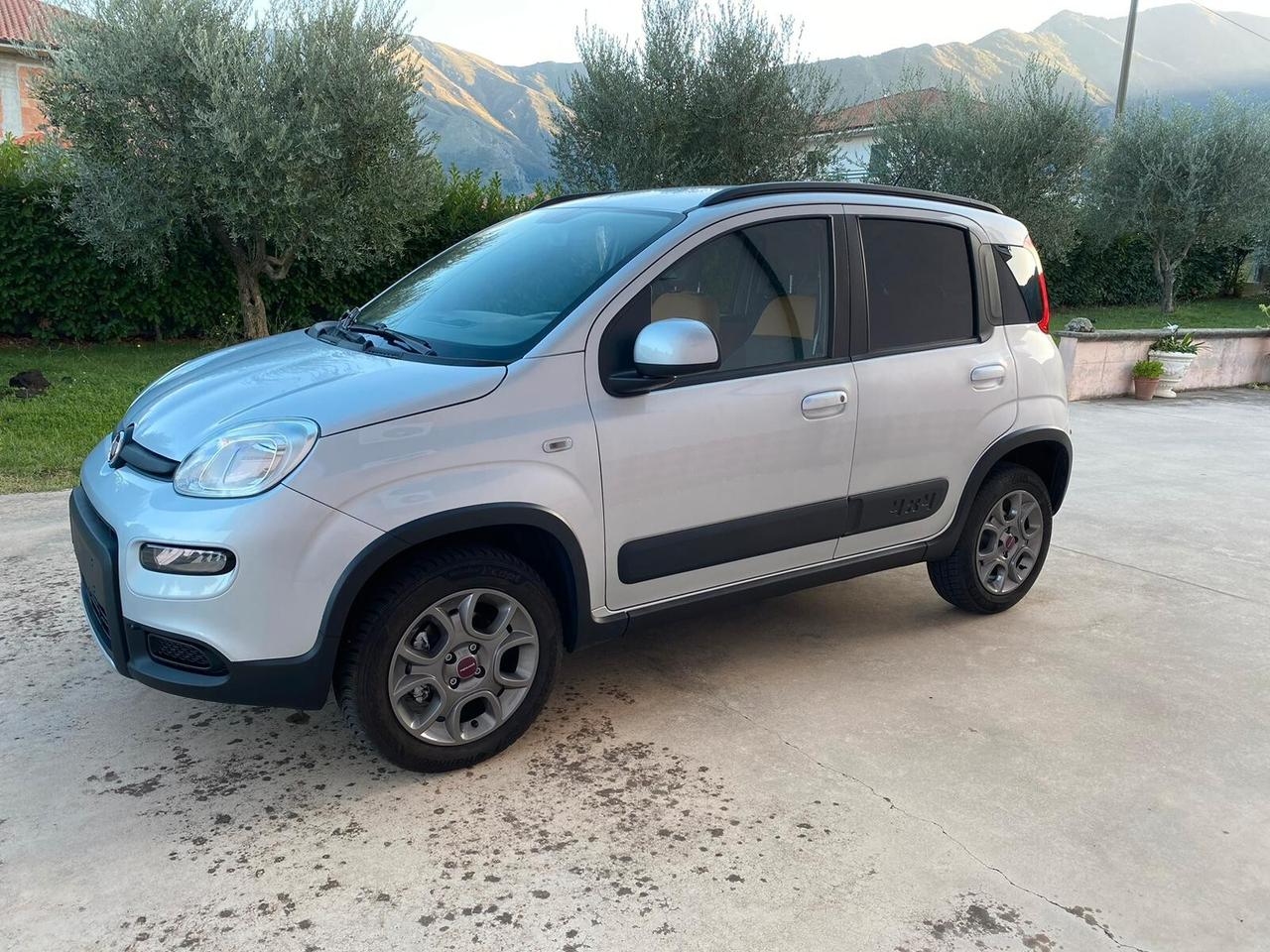 2015 FIAT PANDA 4X4