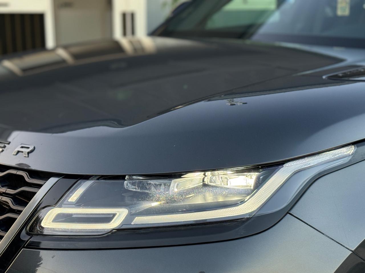 Velar 2.0D 240 CV R-Dynamic TETTO IVA NUOVO