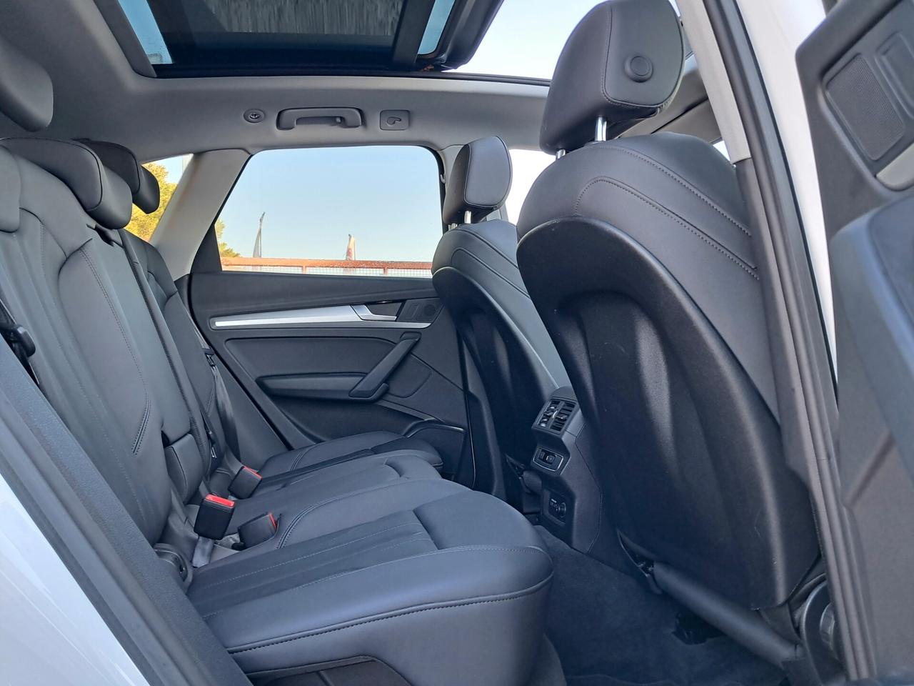 Audi Q5 40 TDI- S Tronic * TETTO-PELLE*LED-NAVY*RADAR