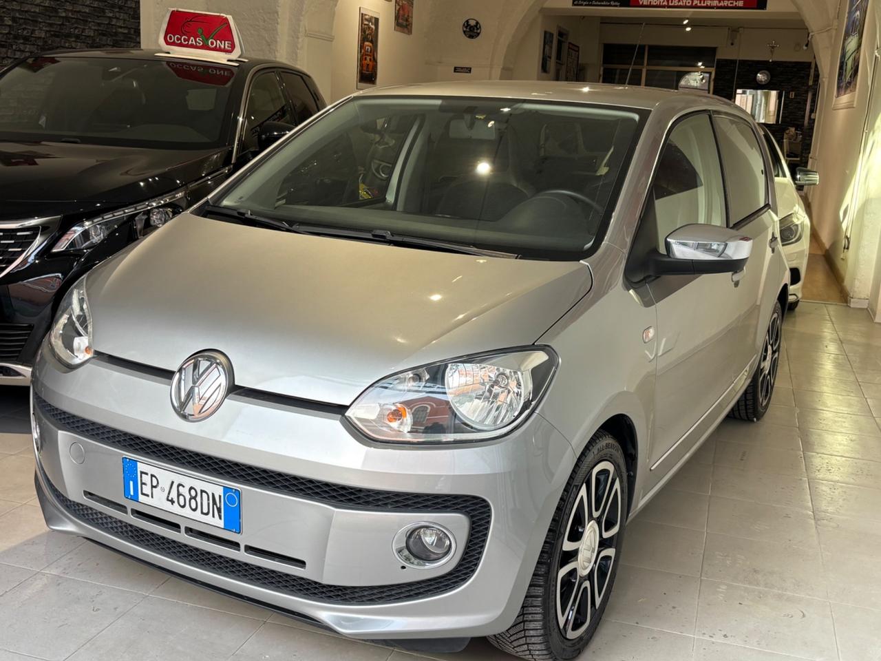 Volkswagen up! 1.0 75 CV 5p. high