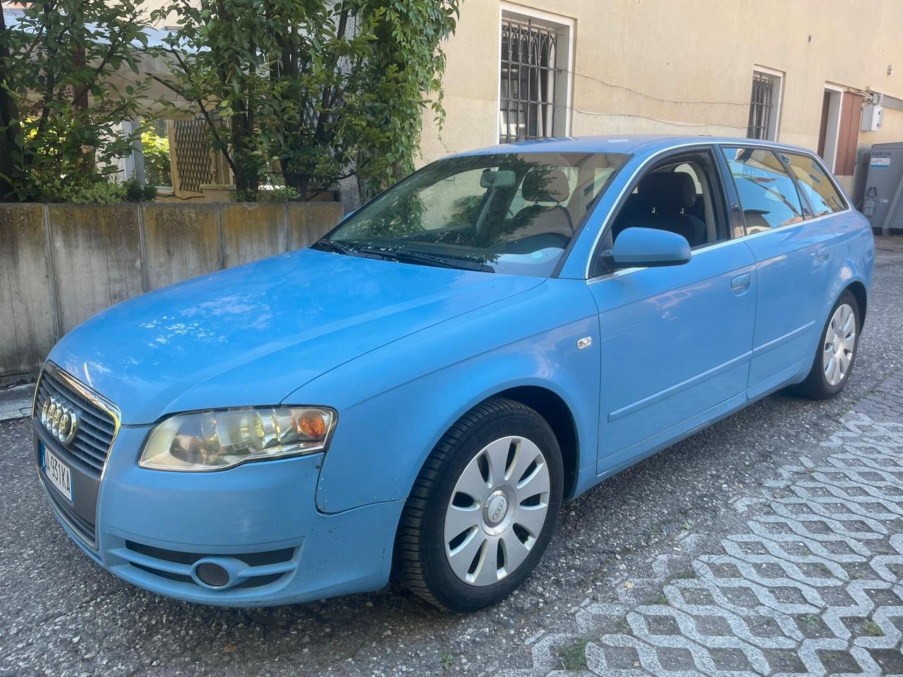 AUDI A4 AVANT 3.0 TDI QUATTRO MANUALE