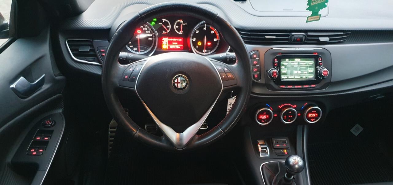 Alfa Romeo Giulietta 1.6 JTDm-2 120 CV Exclusive