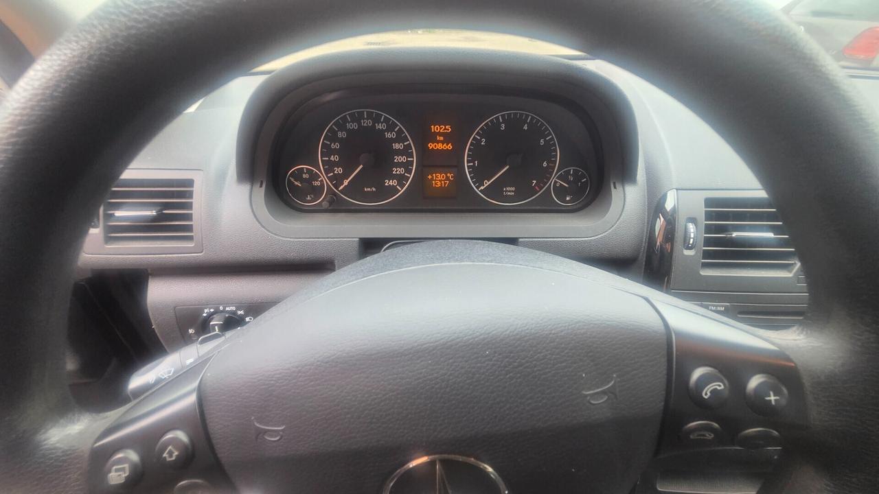 Mercedes-benz A 160 BlueEFFICIENCY Avantgarde unico proprietario