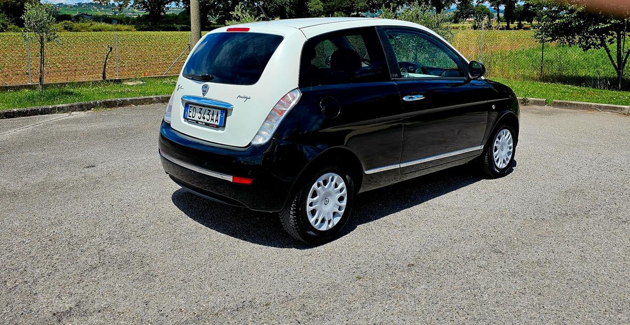 Lancia Ypsilon 1.3 MJT 75 CV Platinum