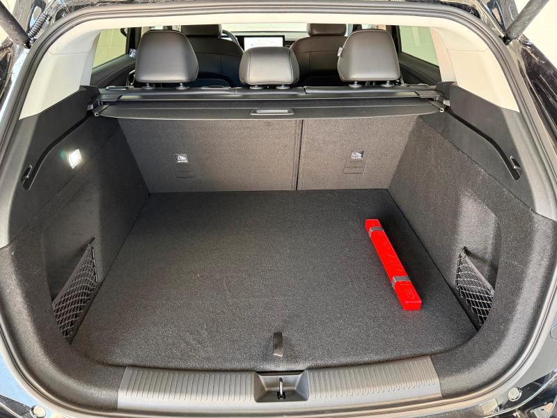 Mg HS 1.5 hybrid+ Luxury auto