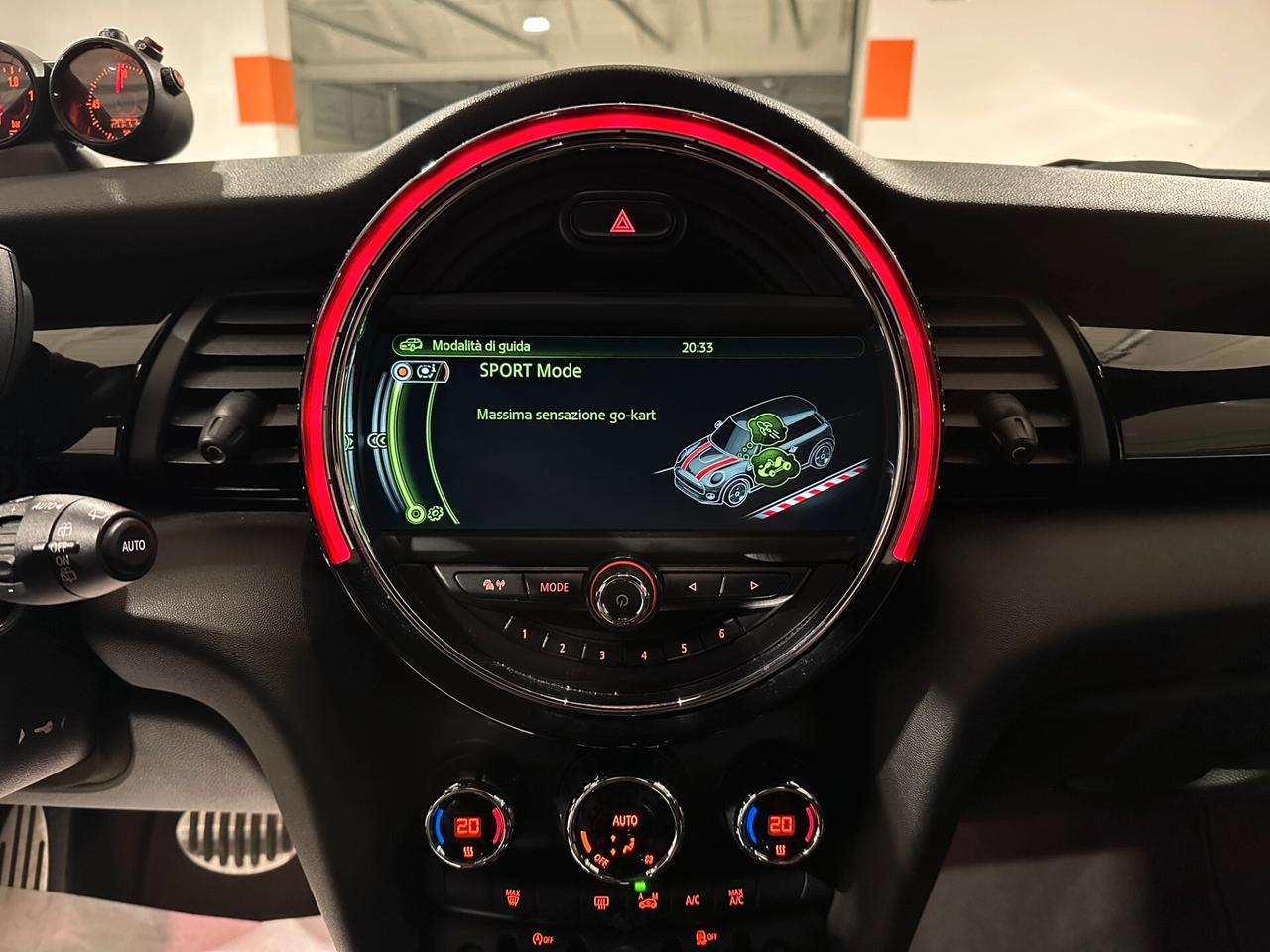 Mini John Cooper Works CHALLENGE NUMERATA-SCARICO