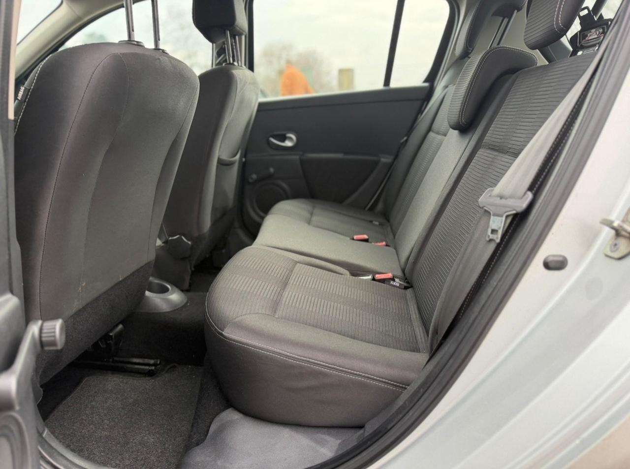 Renault Clio 1.2 GPL (100.000KM)