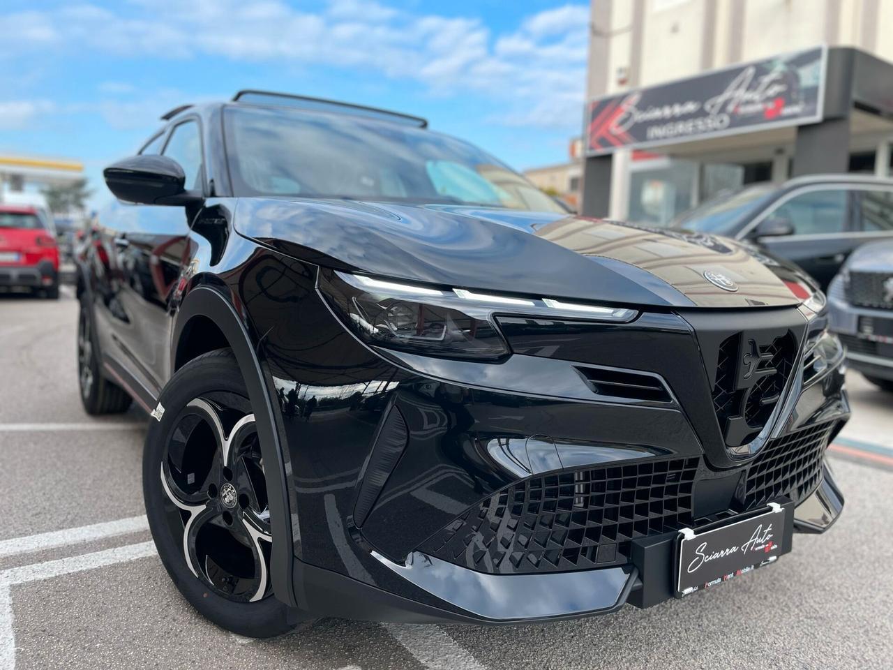 Alfa Romeo Junior 1.2 136 CV Hybrid eDCT6 Speciale
