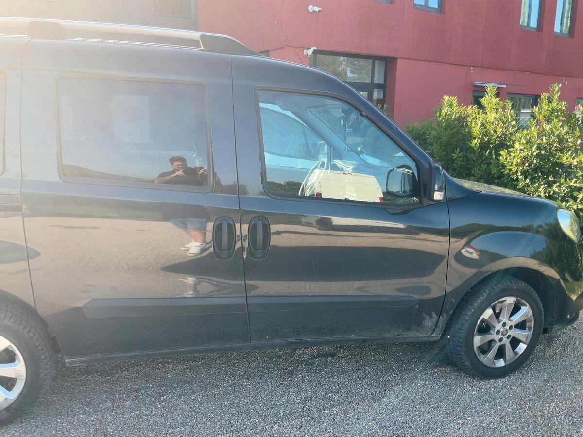 Fiat Doblo Doblò 1.4 16V Easy 7 POSTI